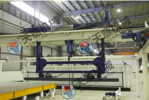 熱烈祝賀天意機(jī)械與龍星科技PC構(gòu)件生產(chǎn)線順利交接！