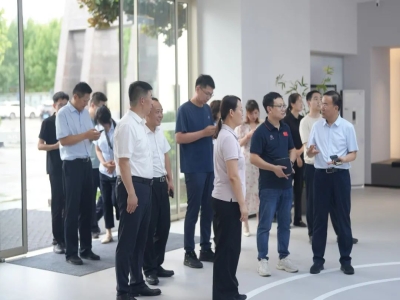 綠色建材產(chǎn)業(yè)鏈融鏈固鏈再發(fā)力！哈工大王代玉教授一行蒞臨天意機(jī)械、卓越精工考察調(diào)研